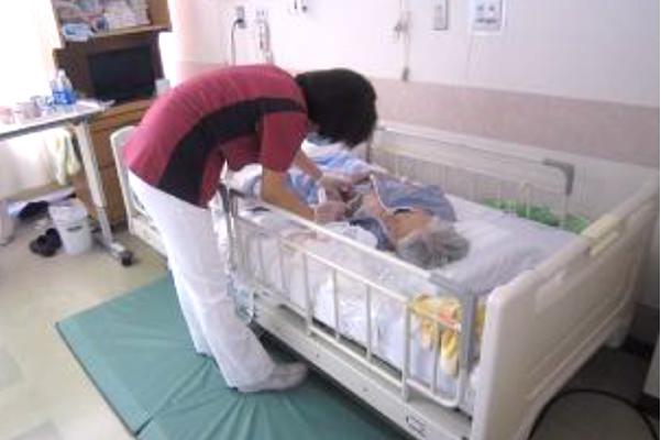 皮膚・排泄ケア認定看護師