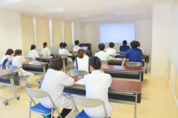 カンファレンスの様子